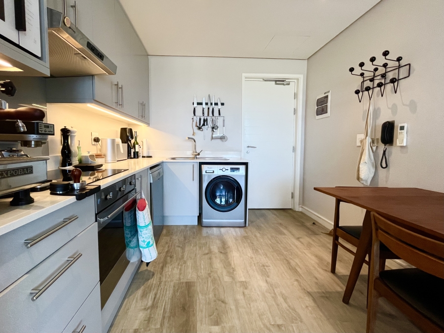 1 Bedroom Property for Sale in Cape Town City Centre Western Cape